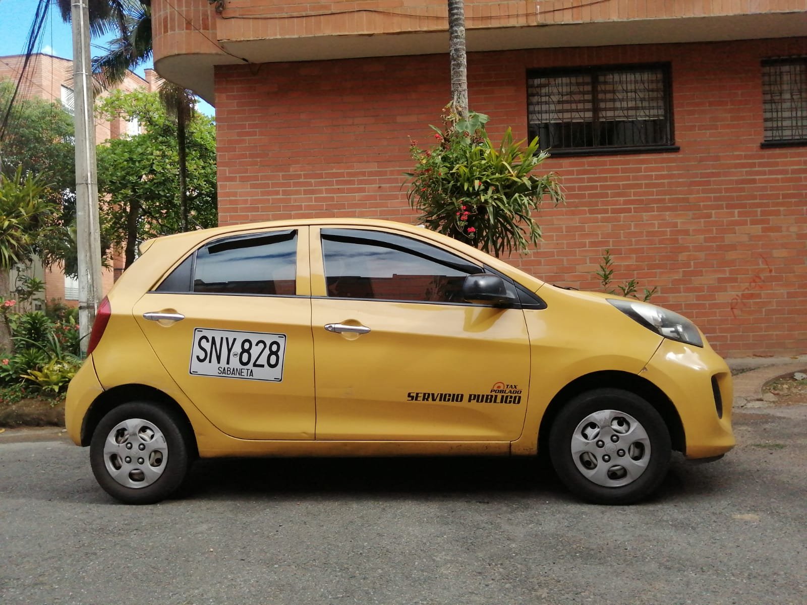 VENDO KIA PICANTO 2016 en 59 millones